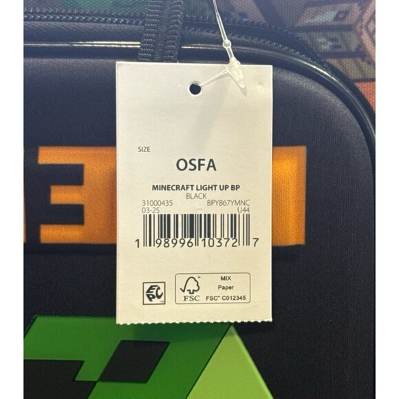 Minecraft Light Up Backpack 17 Inch Bag Unisex Black Green Padded Shoulders NEW - Picture 7 of 11